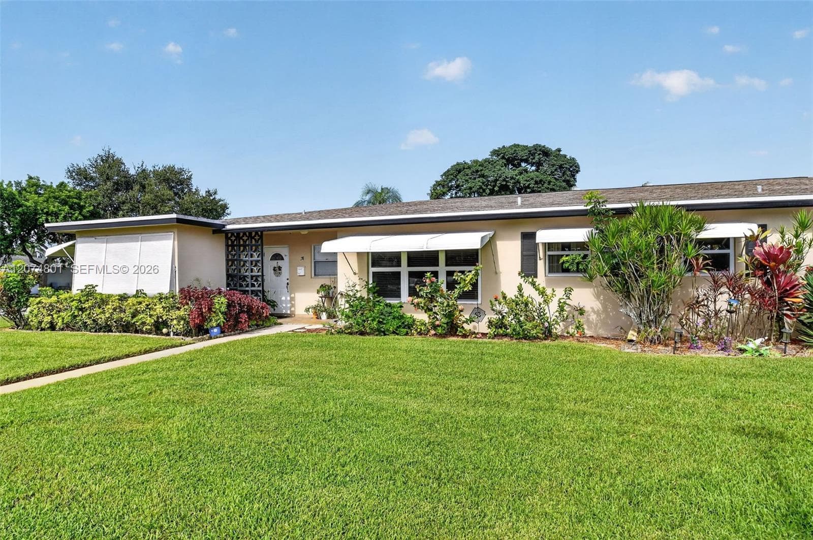 867 North Dr # B, Delray Beach FL 33445 photo 4