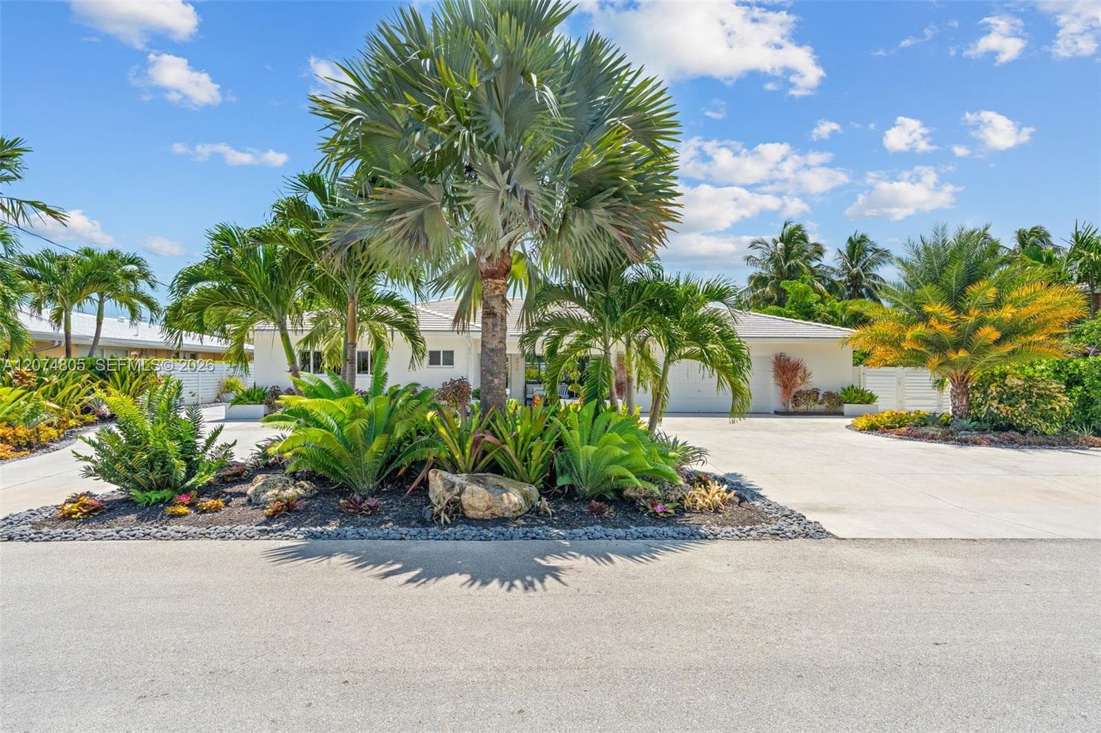 2812 NE 28th St, Fort Lauderdale FL 33306 photo 5