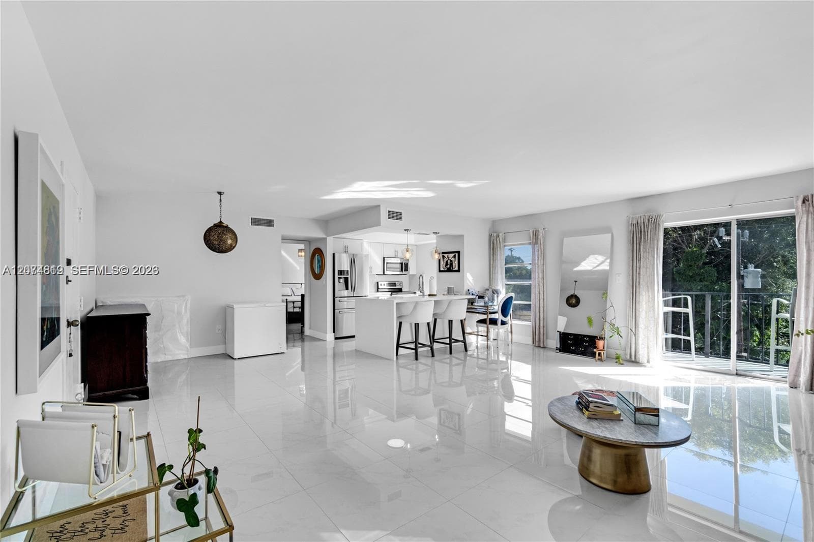 110 Salamanca Ave # 403, Coral Gables FL 33134 photo 2