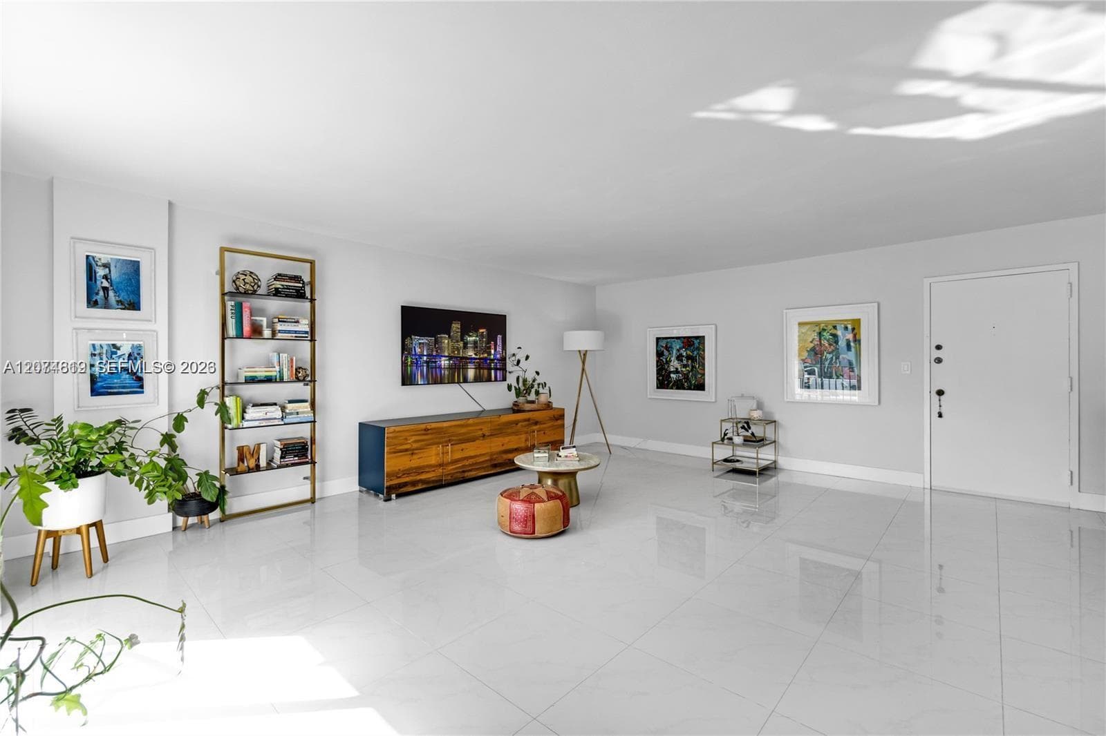 110 Salamanca Ave # 403, Coral Gables FL 33134 photo 4