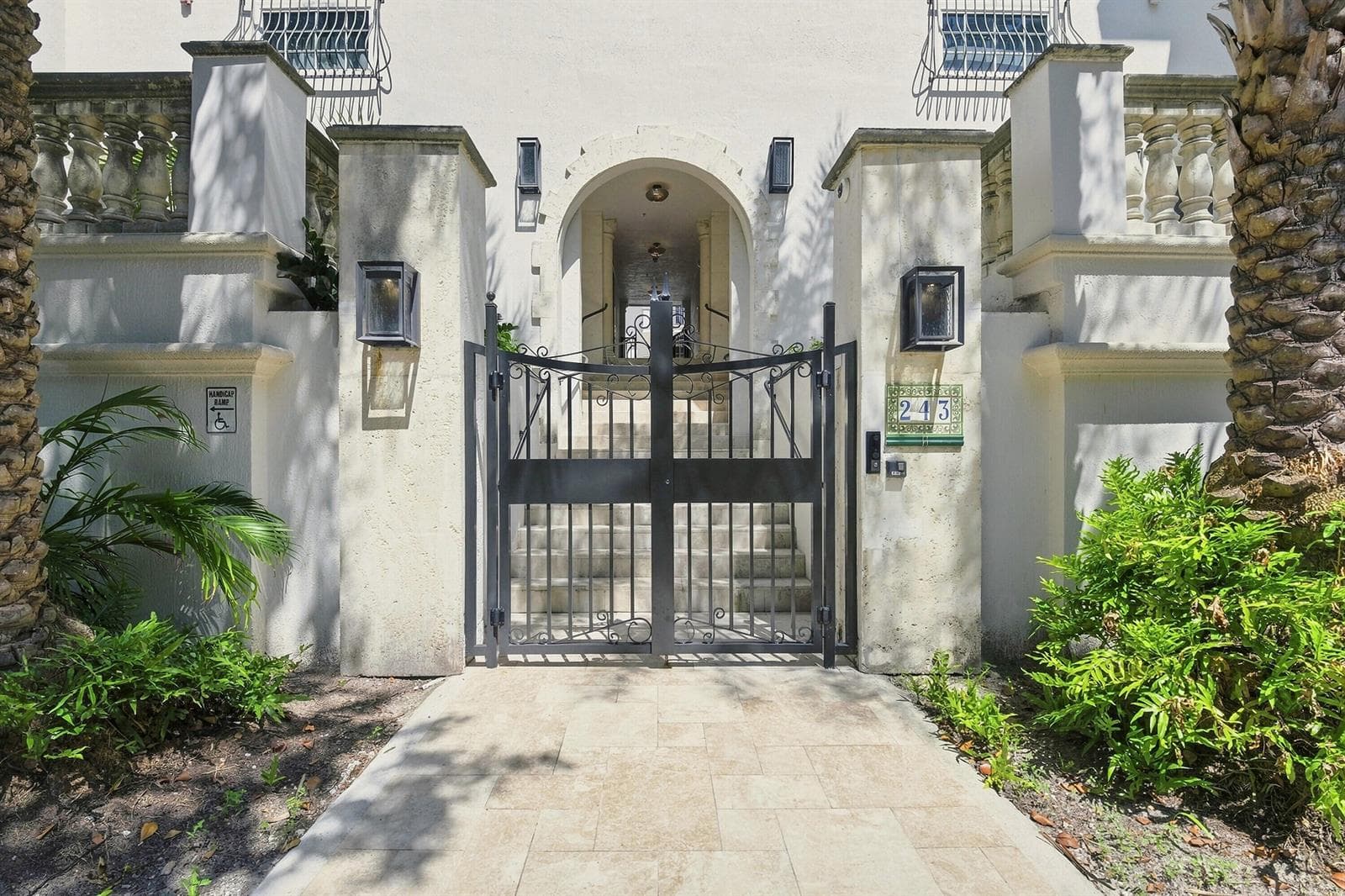 243 Meridian Avenue # 113, Miami Beach FL 33139