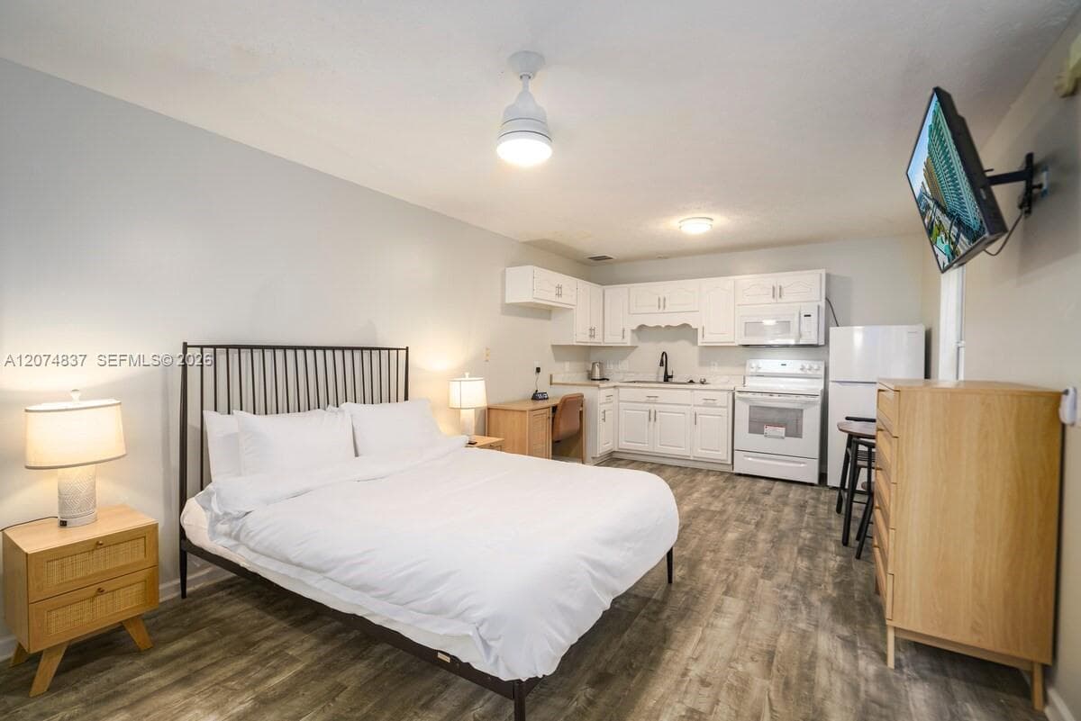 319 Vestavia # C, Panama City FL 32413 photo 3