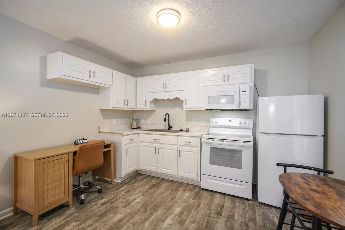 319 Vestavia # C, Panama City FL 32413 photo 4