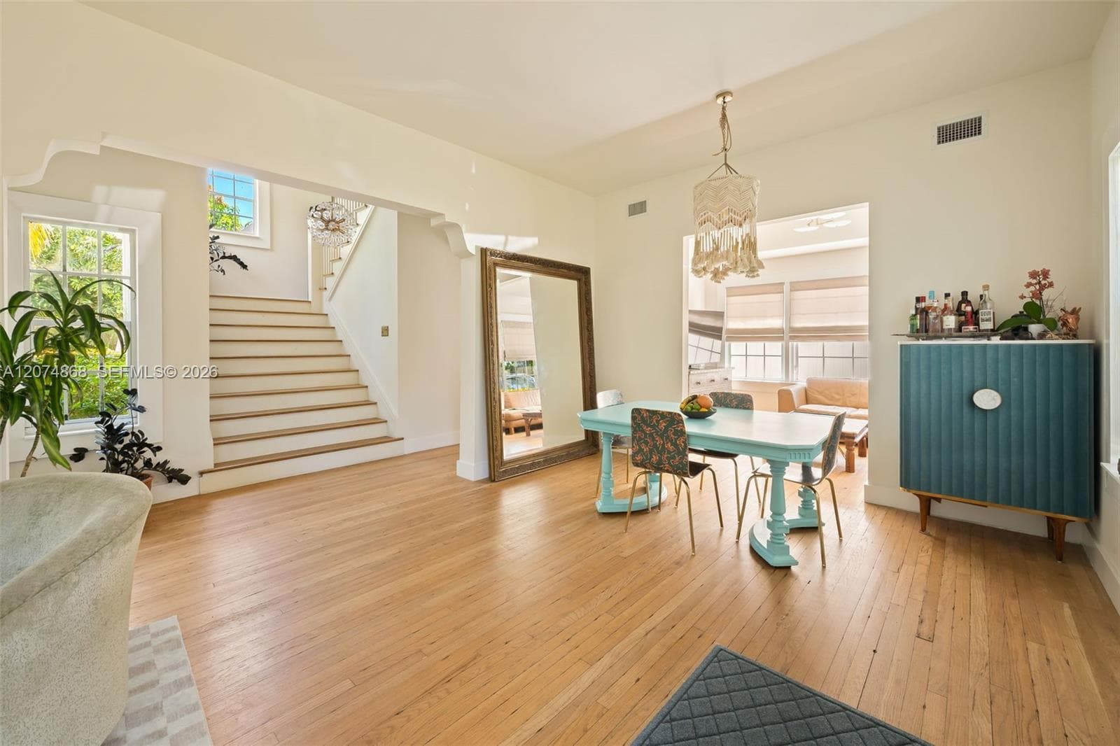 524 W 47th St, Miami Beach, FL 33140 photo 4
