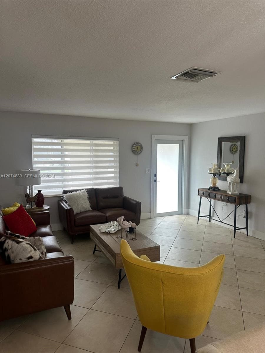14861 SW 70th St, Miami FL 33193 photo 4