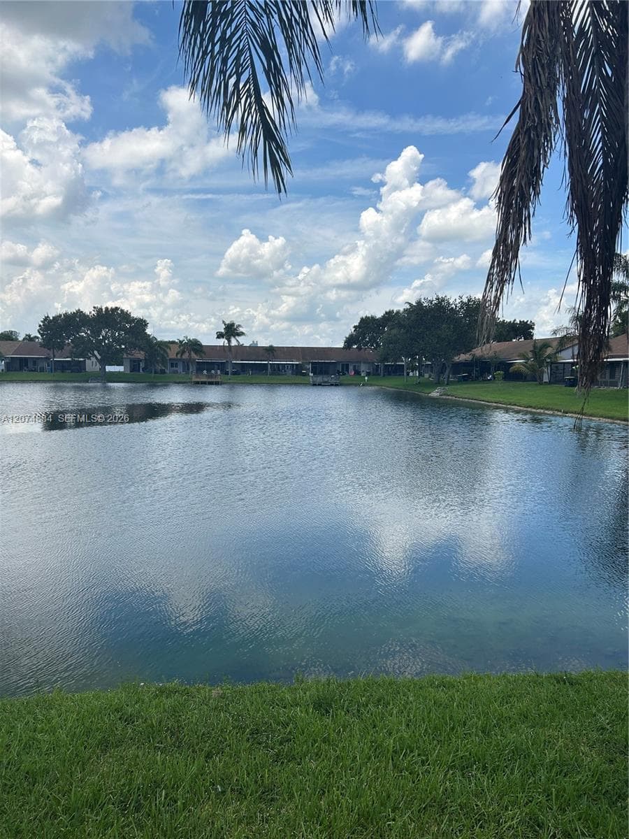 5587 Park Rd # 5587, Dania Beach FL 33312