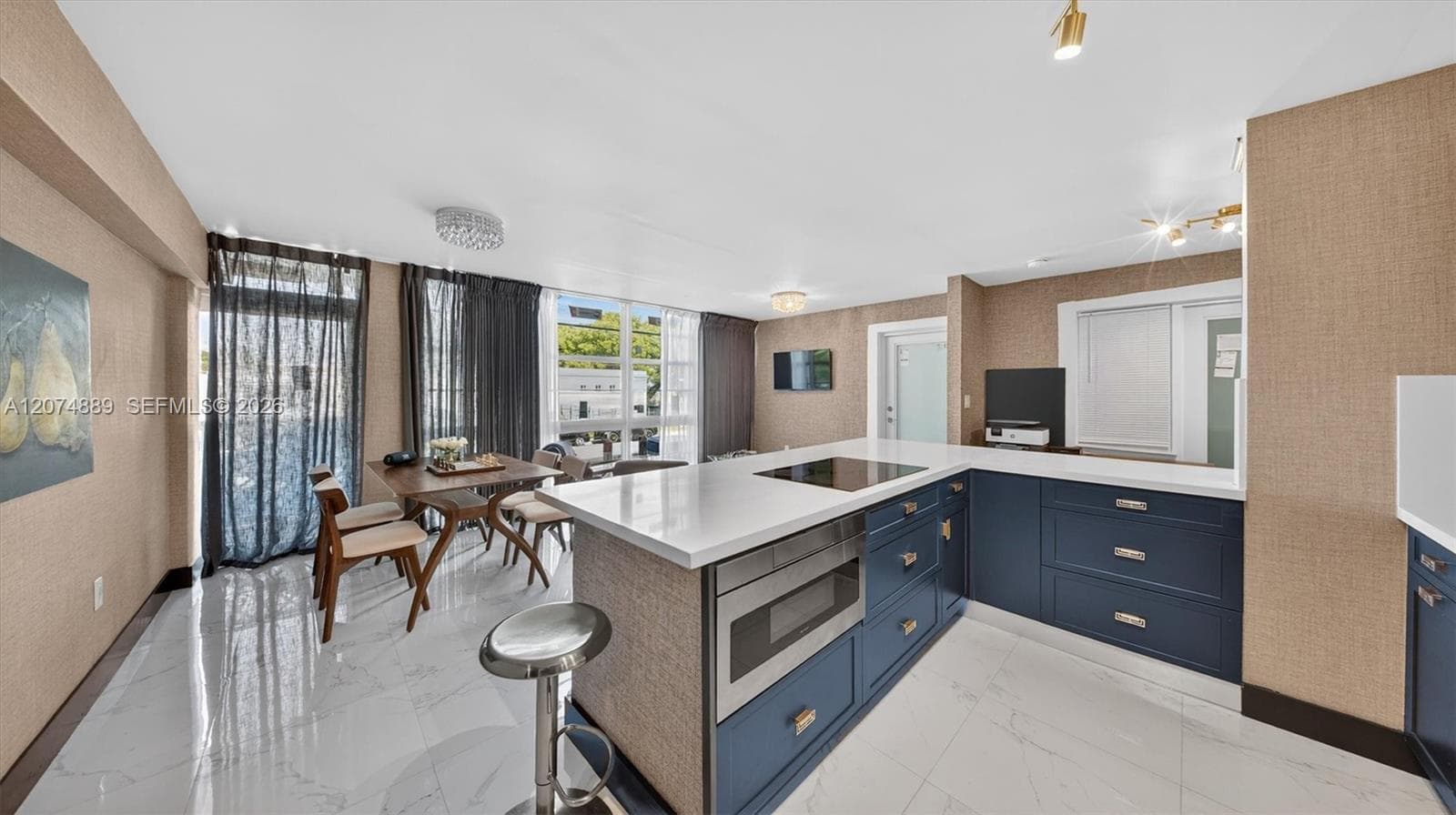 1400 Pennsylvania Ave # 11, Miami Beach FL 33139 photo 3