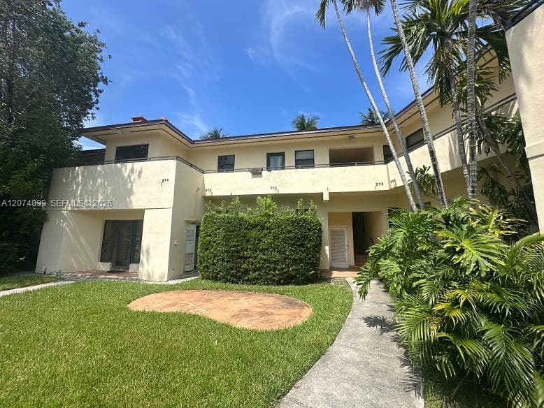 32 Camden Dr # 3, Bal Harbour FL 33154 photo 2