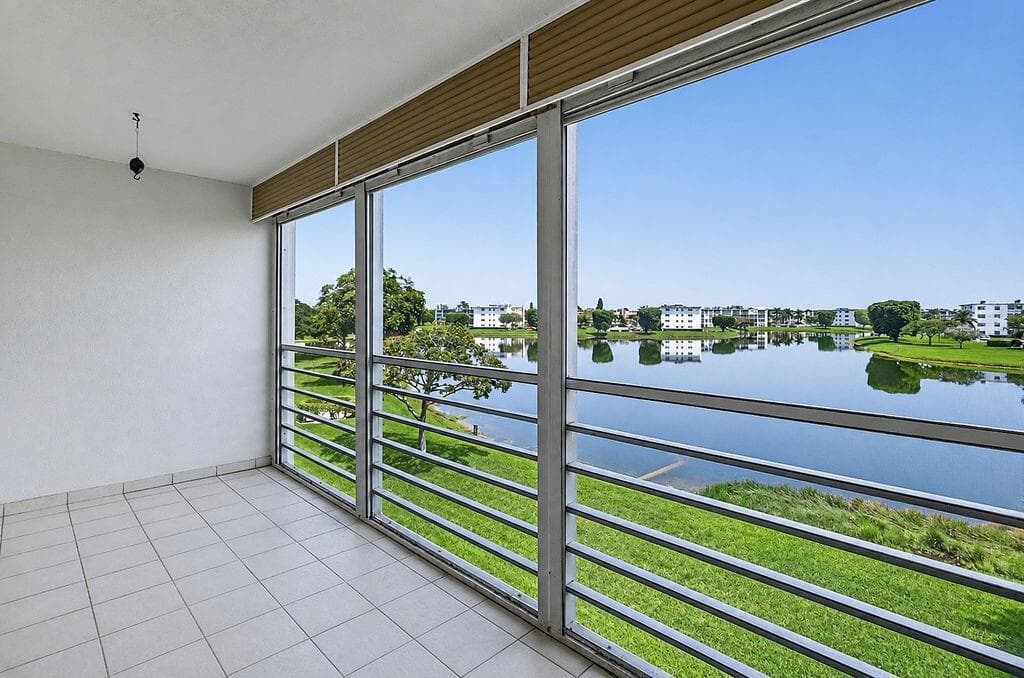 3026 Rexford B, Boca Raton FL 33434