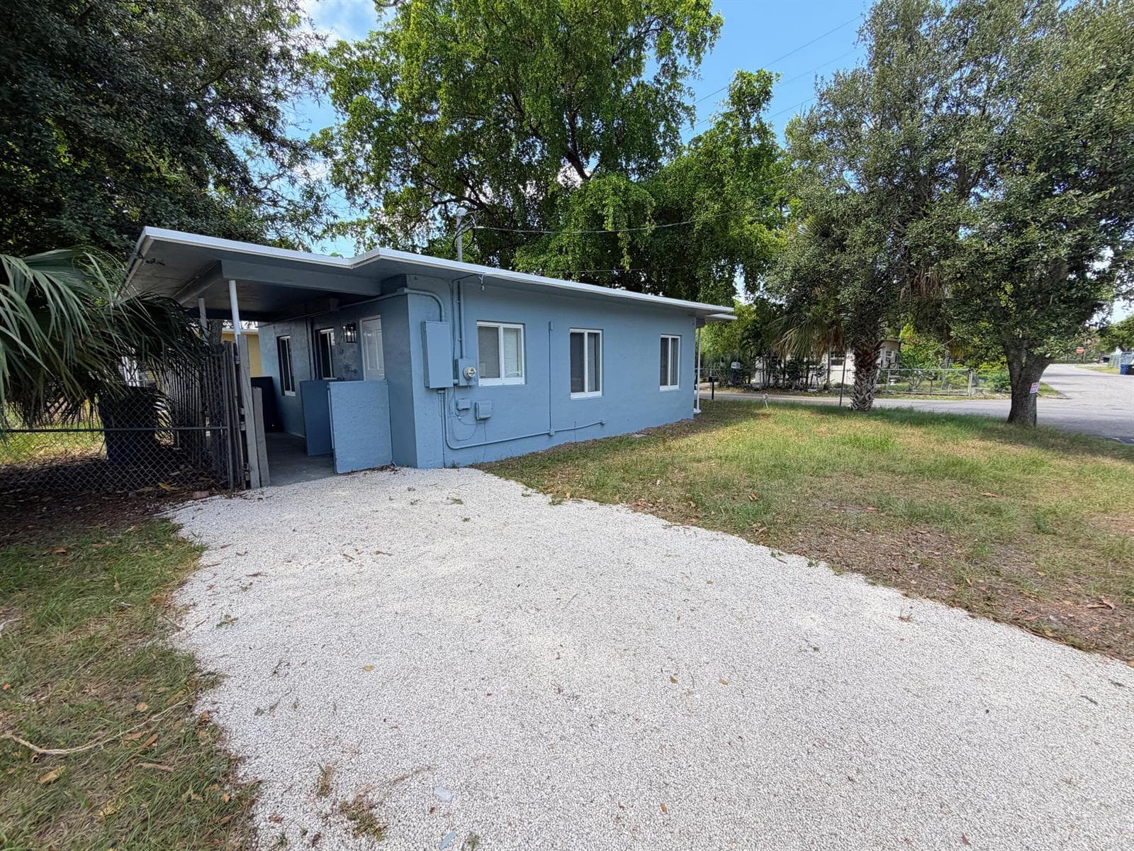 716 NW 17TH Avenue, Fort Lauderdale FL 33311 photo 3