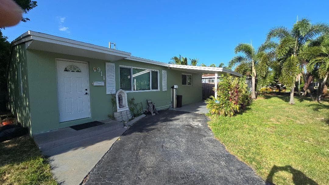 911 NE 58TH Street, Oakland Park FL 33334 photo 4