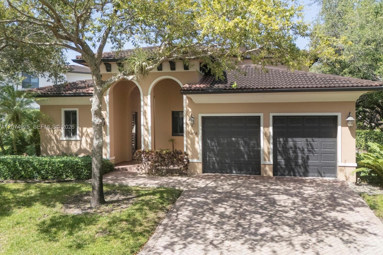 11404 Four Fillies Rd, Pinecrest FL 33156