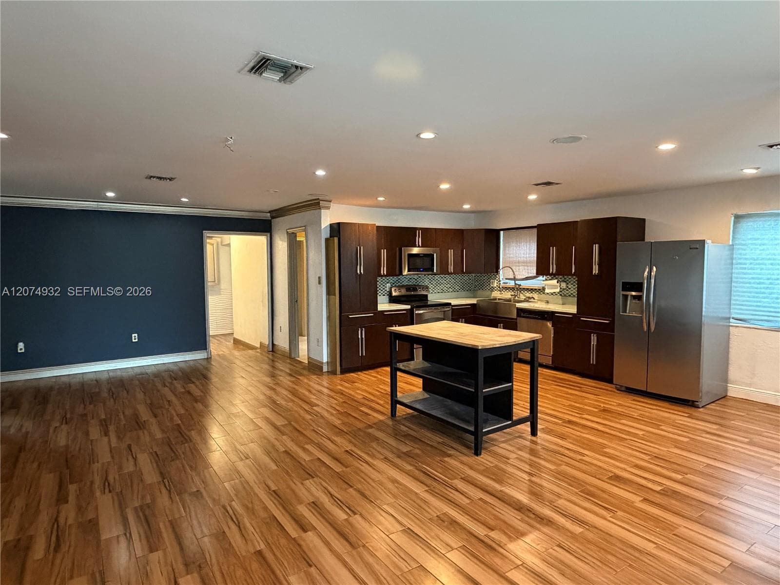 56 NW 39th St # 56, Miami FL 33127 photo 3