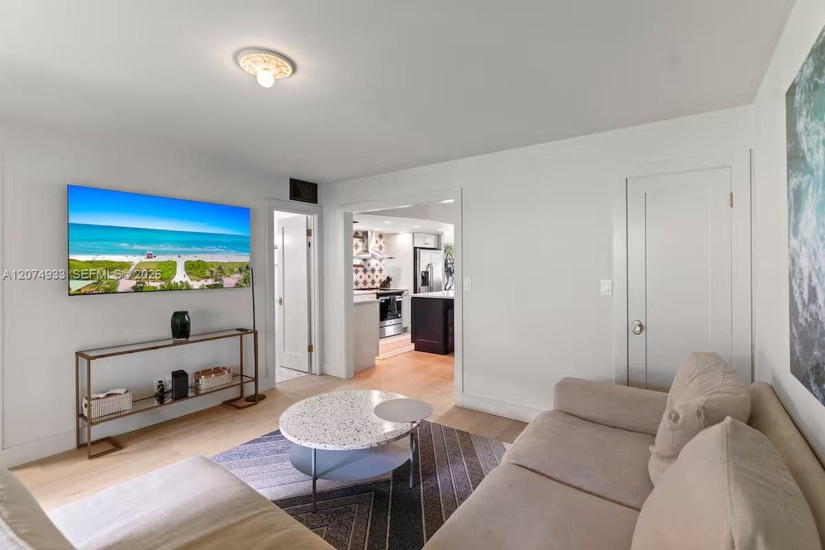 650 N Rio Vista Blvd, Fort Lauderdale, FL 33301 photo 3