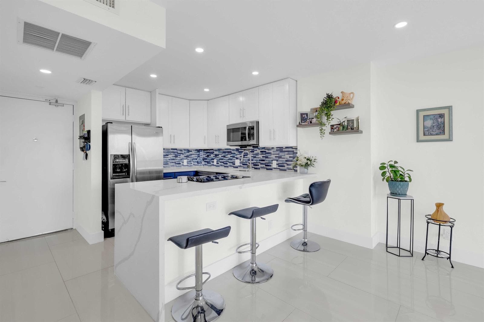 20335 W Country Club Drive # 2107, Aventura FL 33180 photo 2