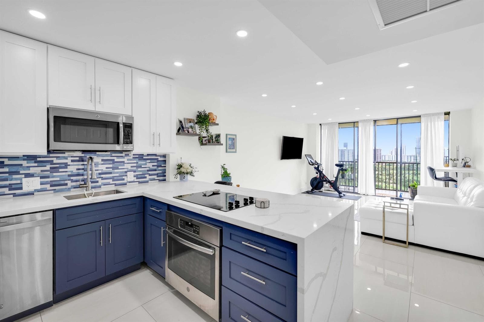 20335 W Country Club Drive # 2107, Aventura FL 33180 photo 5