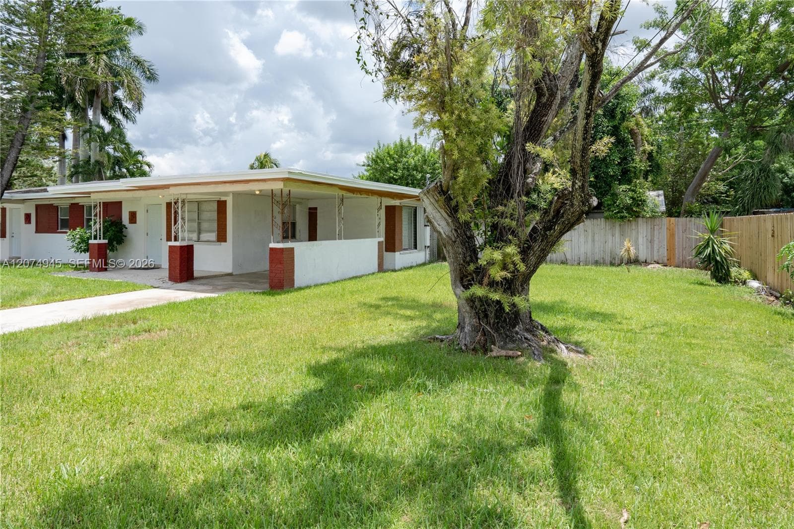 1329 NE Krome Ter # 1329, Homestead FL 33030