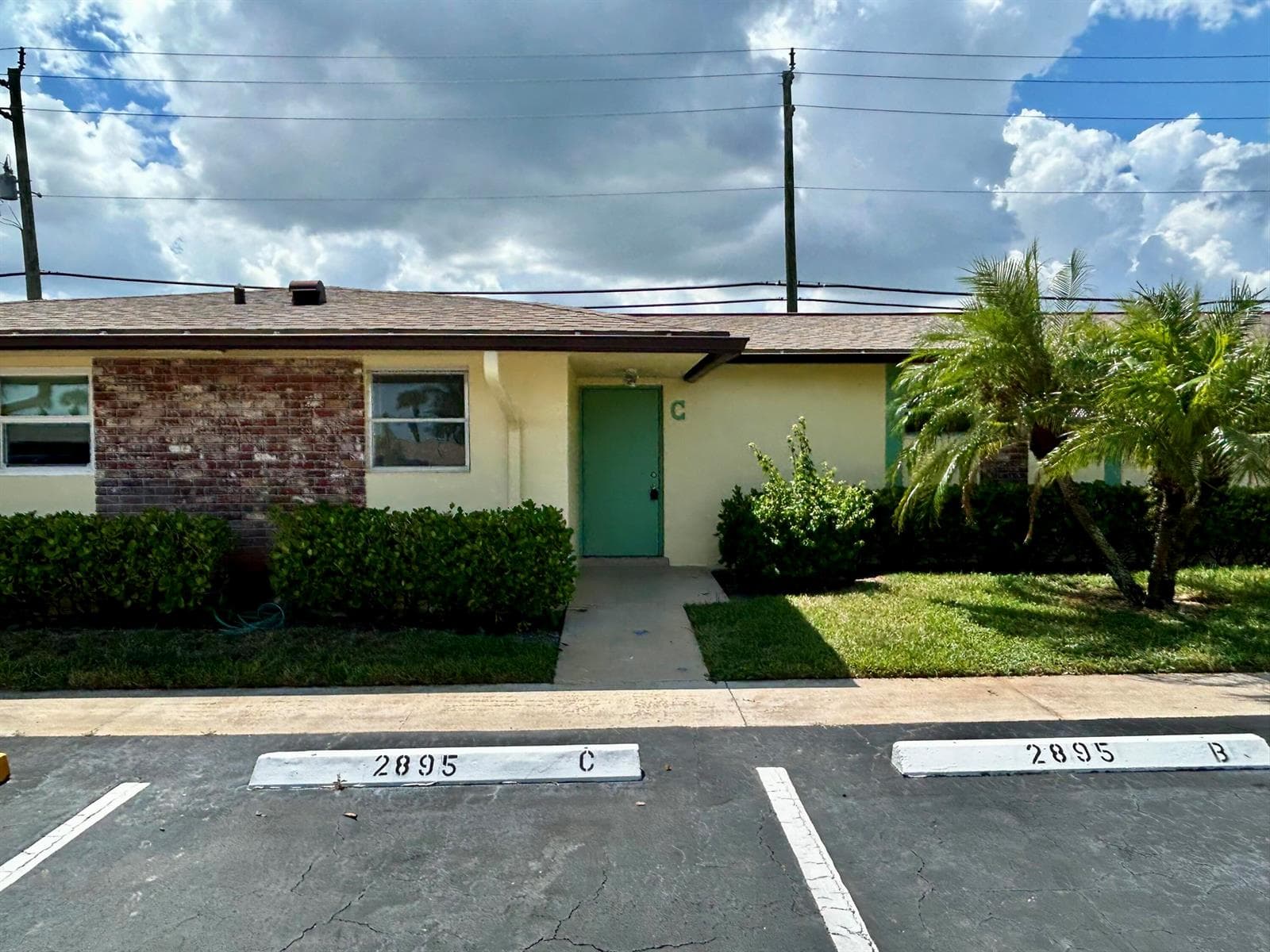 2895 CROSLEY Drive W # C, West Palm Beach FL 33415