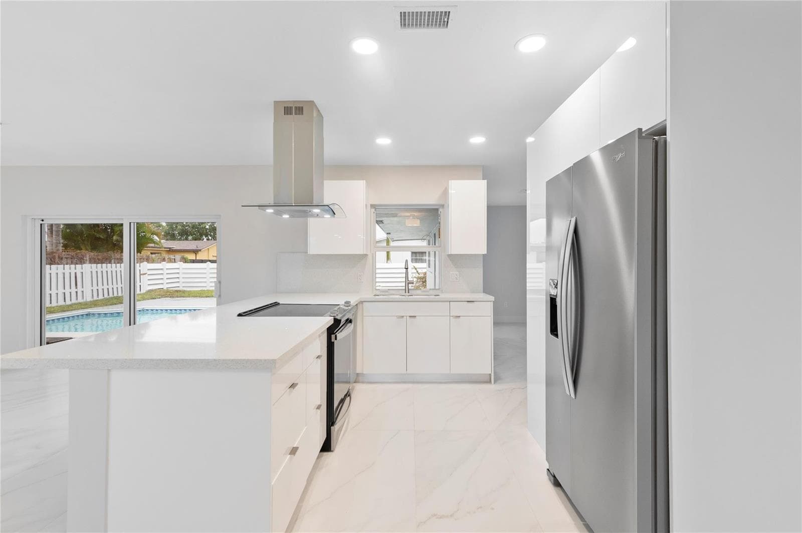 4490 NW 8TH Street, Coconut Creek FL 33066 photo 4