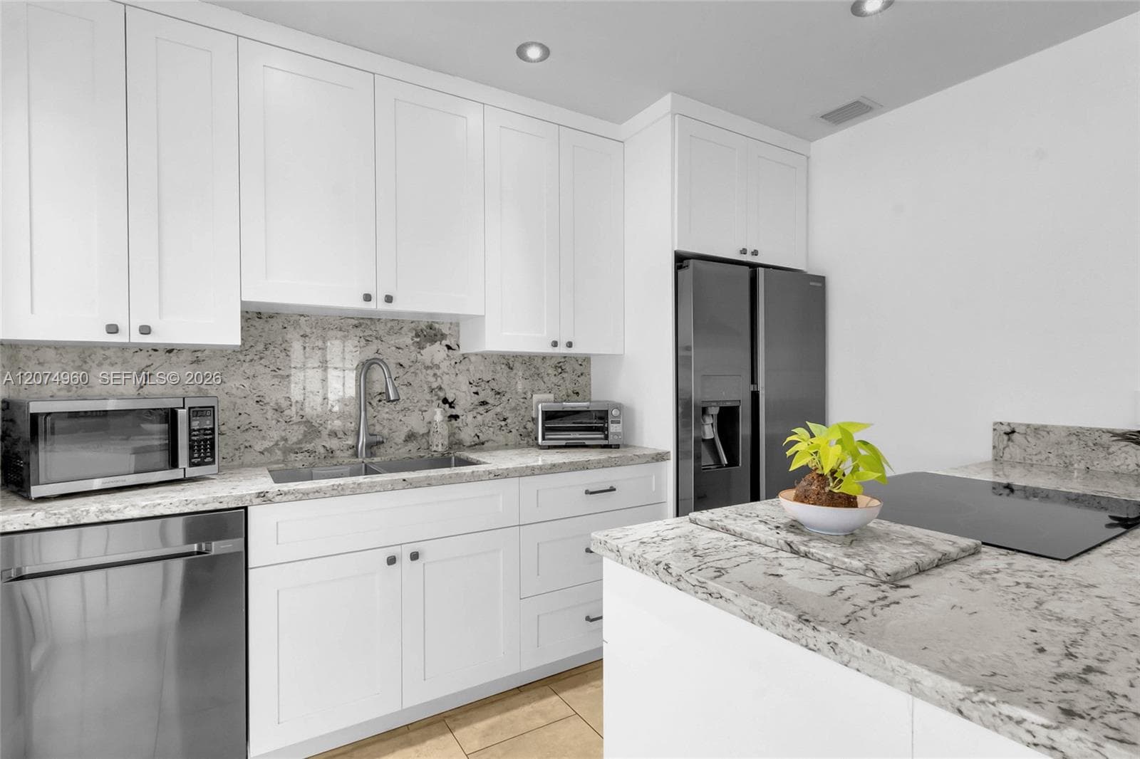 6387 SW 42nd St, South Miami FL 33155 photo 2