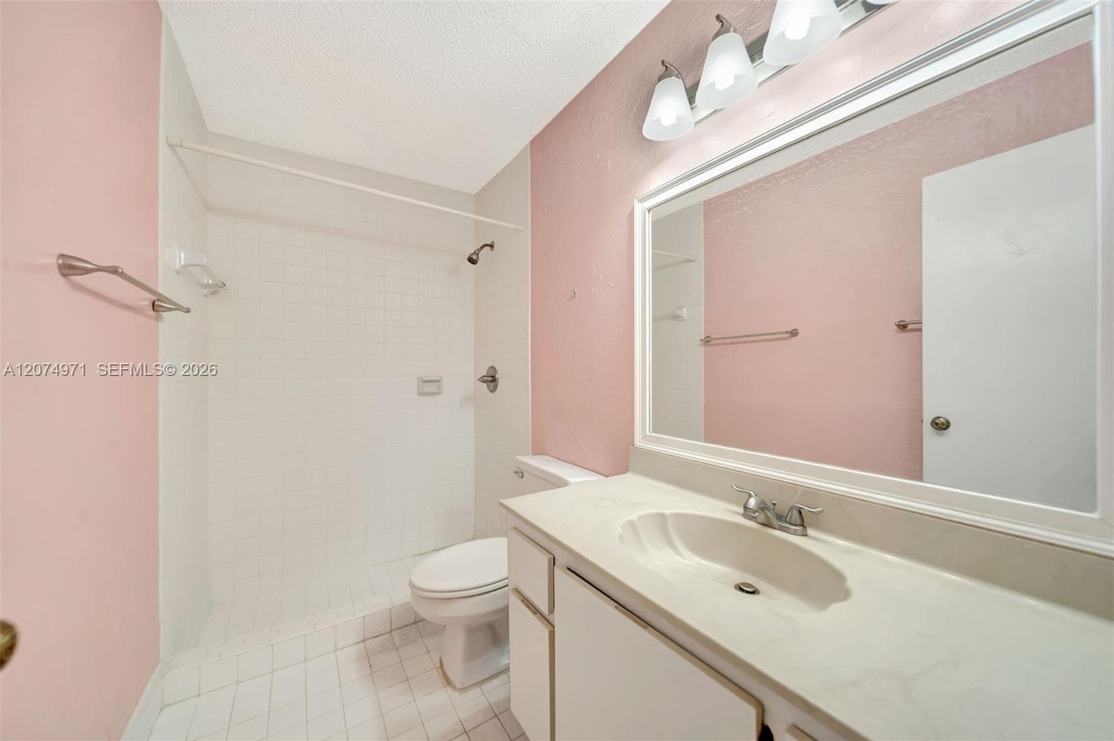 5223 E Gate Lake Rd # 5223, Tamarac FL 33319 photo 3