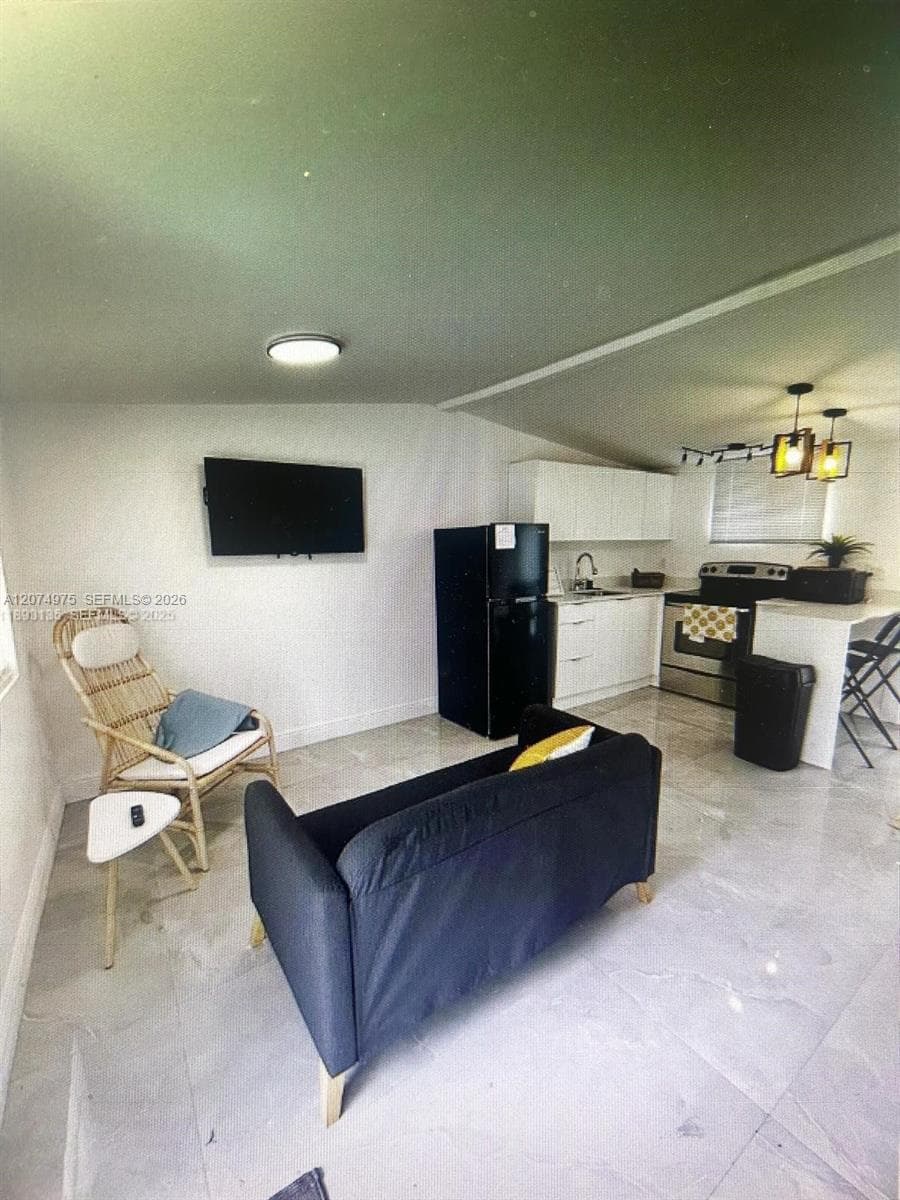 1947 NW 33rd St # 1, Miami FL 33142 photo 5