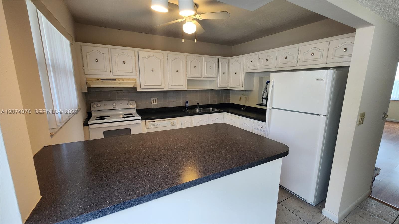 6550 Royal Palm Blvd # 112A, Margate FL 33063