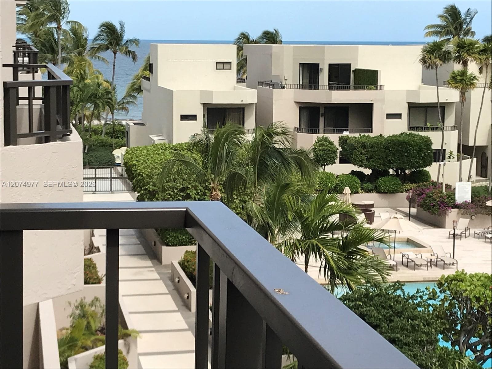 201 Crandon Blvd # 431, Key Biscayne FL 33149 photo 4