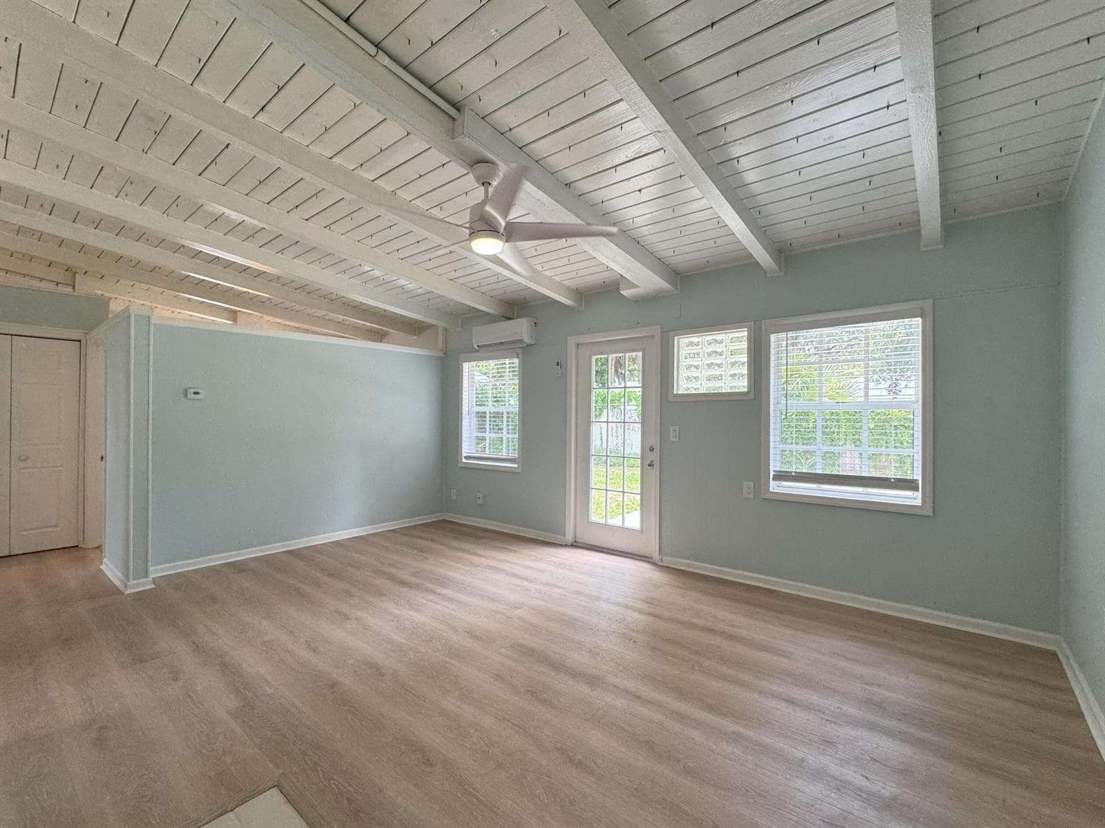 2204 PONCE DE LEON Circle # 3, Vero Beach FL 32960 photo 2