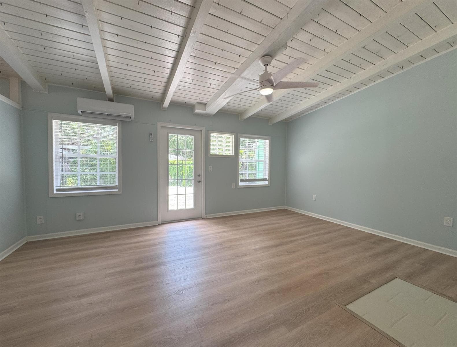 2204 PONCE DE LEON Circle # 3, Vero Beach FL 32960 photo 3