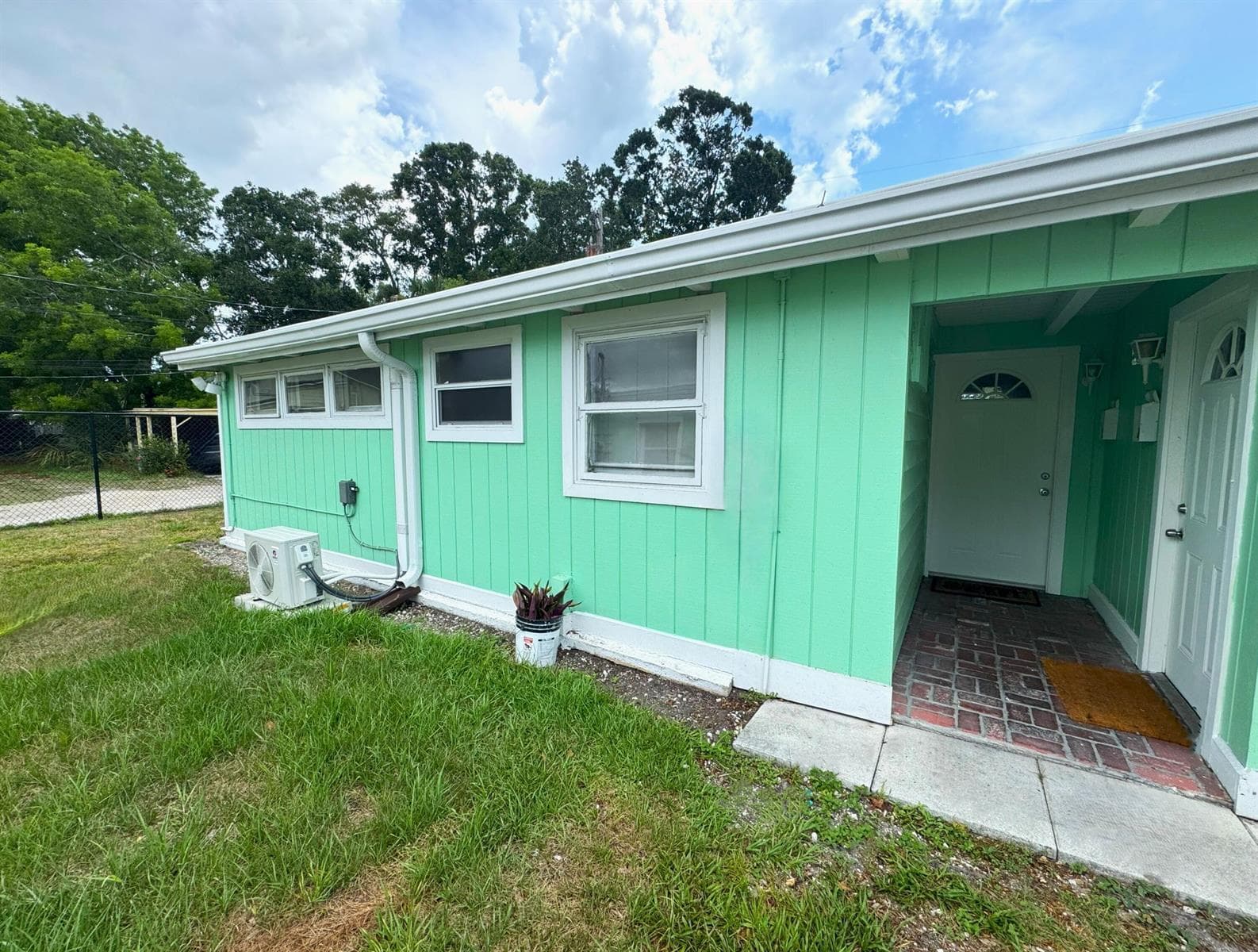 2204 PONCE DE LEON Circle # 3, Vero Beach FL 32960
