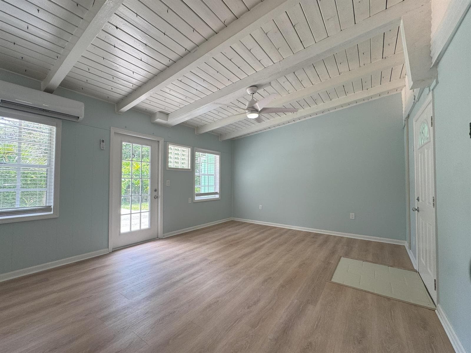 2204 PONCE DE LEON Circle # 3, Vero Beach FL 32960 photo 4