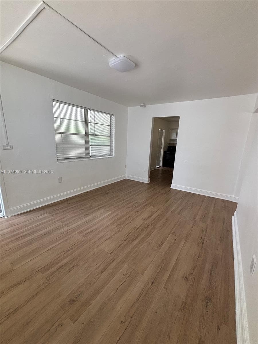 951 SW 5th St # 1, Miami FL 33130 photo 3