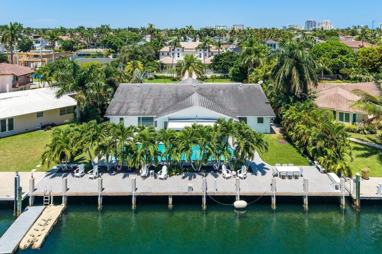 2540 MERCEDES Drive, Fort Lauderdale FL 33316 photo 3