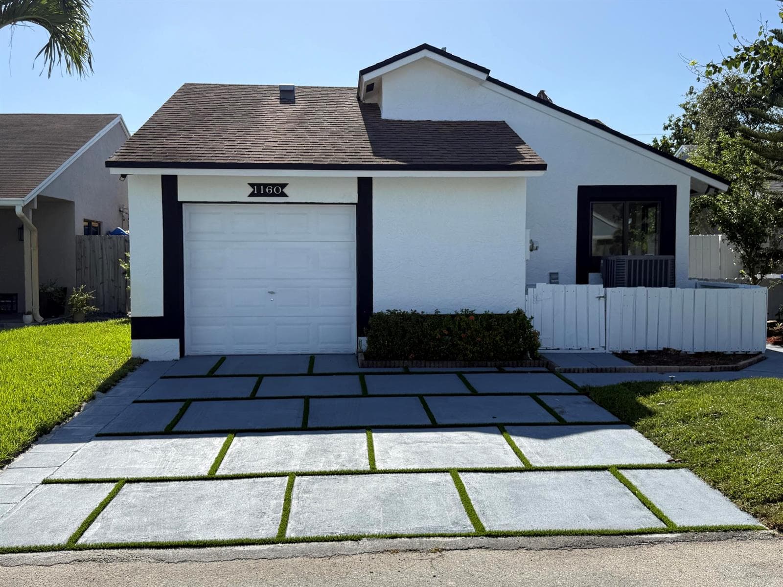 1160 SW 111th Avenue, Pembroke Pines FL 33025