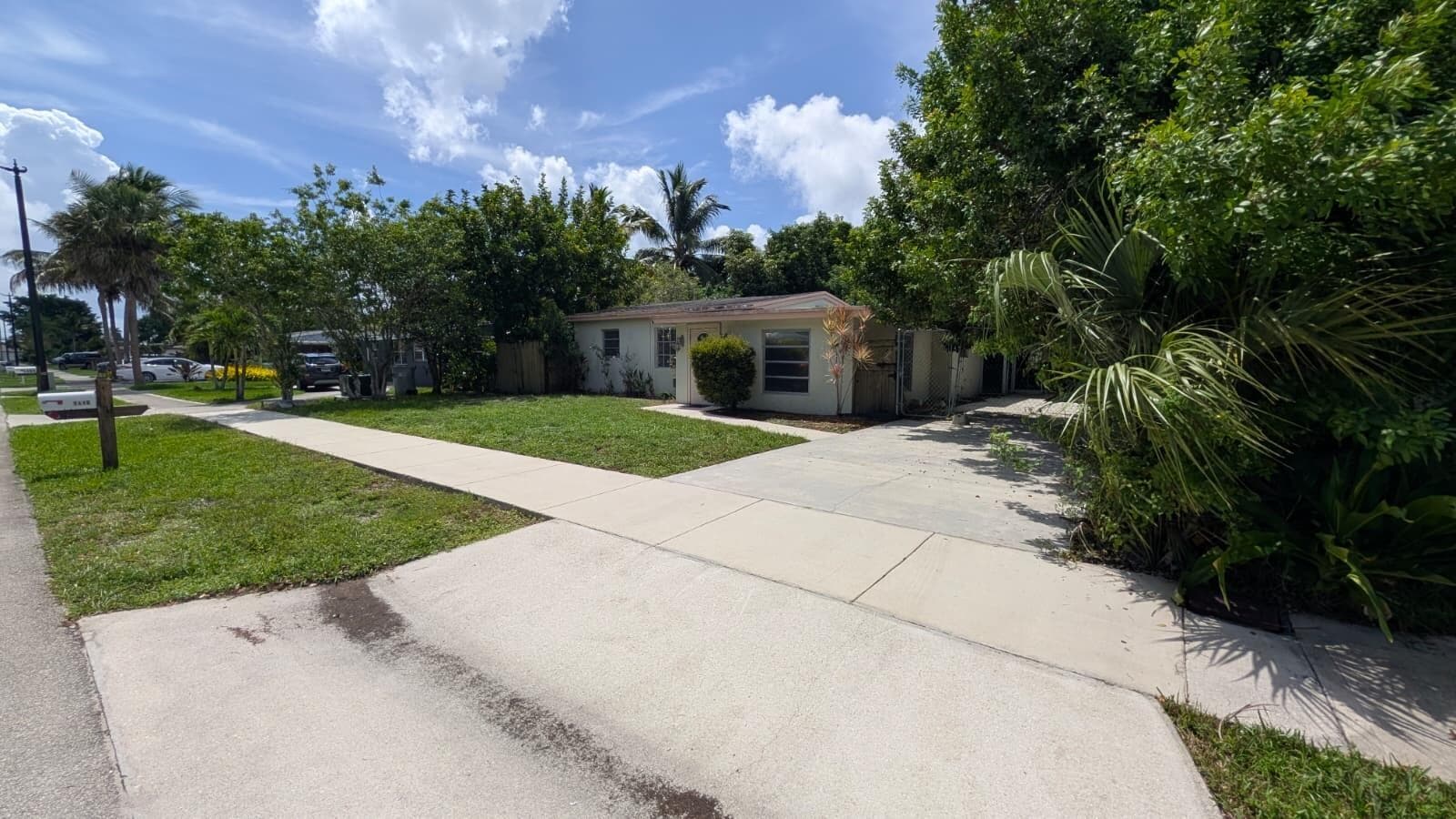 1448 NE 27TH Court, Pompano Beach FL 33064 photo 3