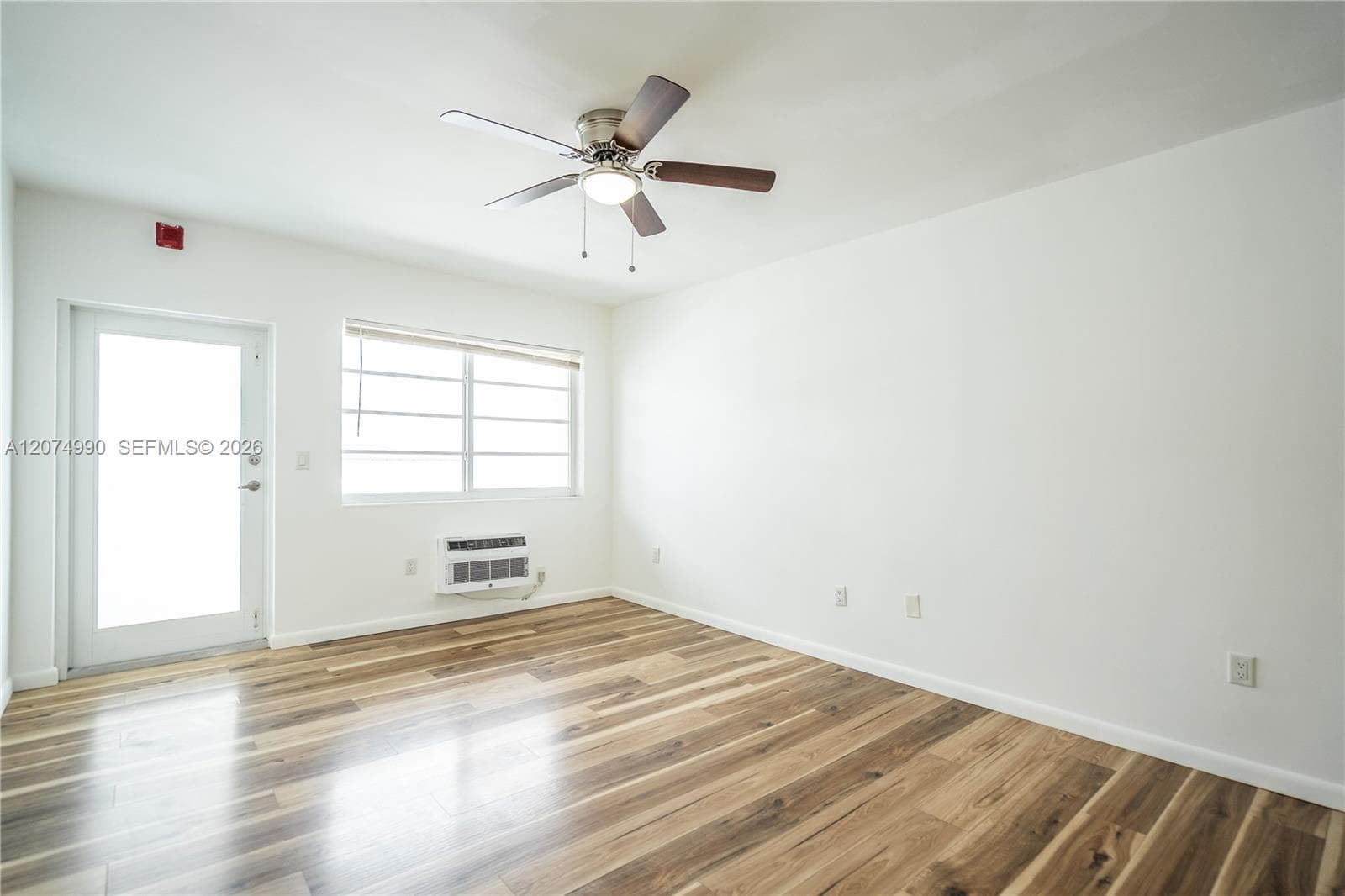 1120 Euclid Ave # 9, Miami Beach FL 33139 photo 2