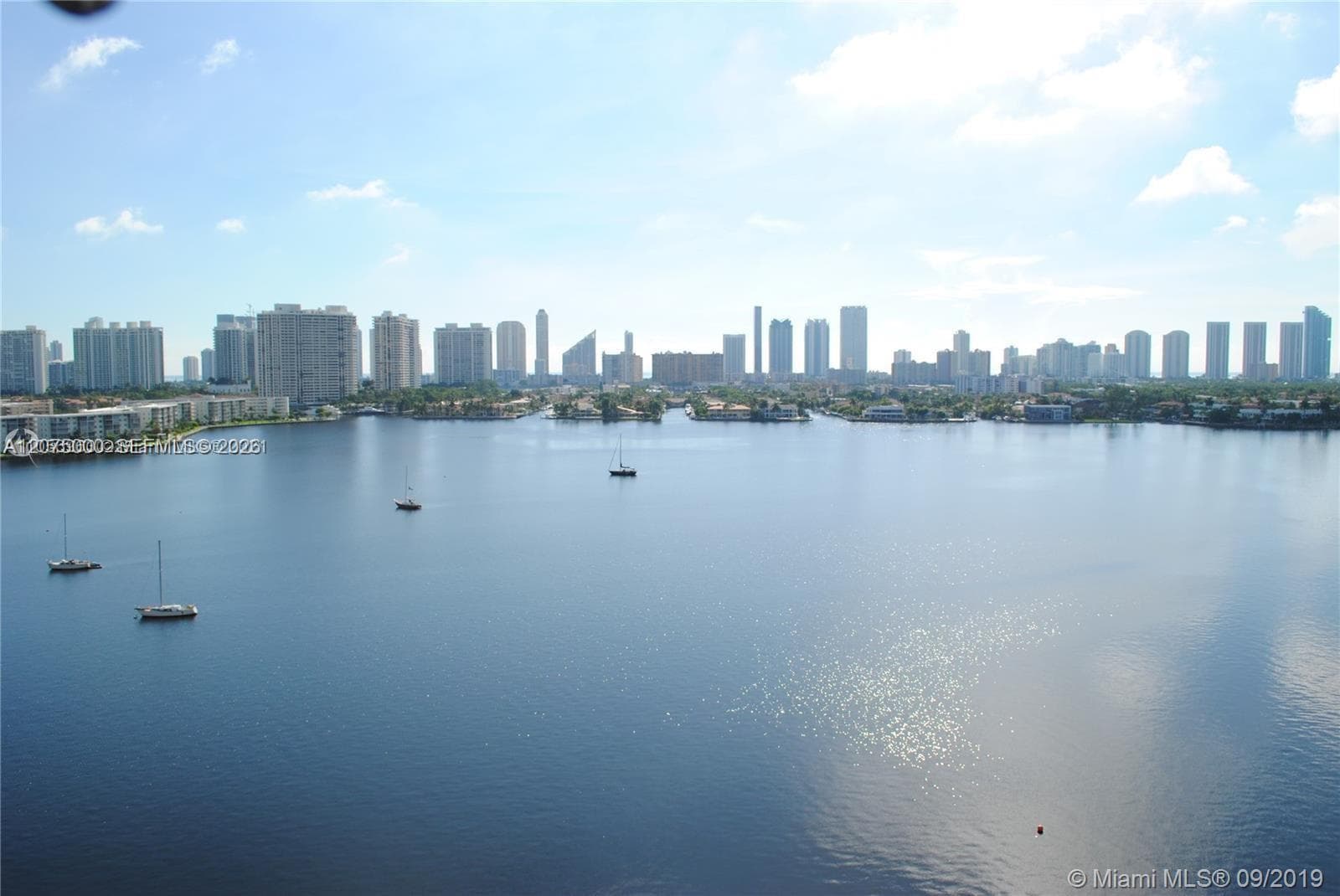 17301 Biscayne Blvd # 1211, North Miami Beach, FL 33160