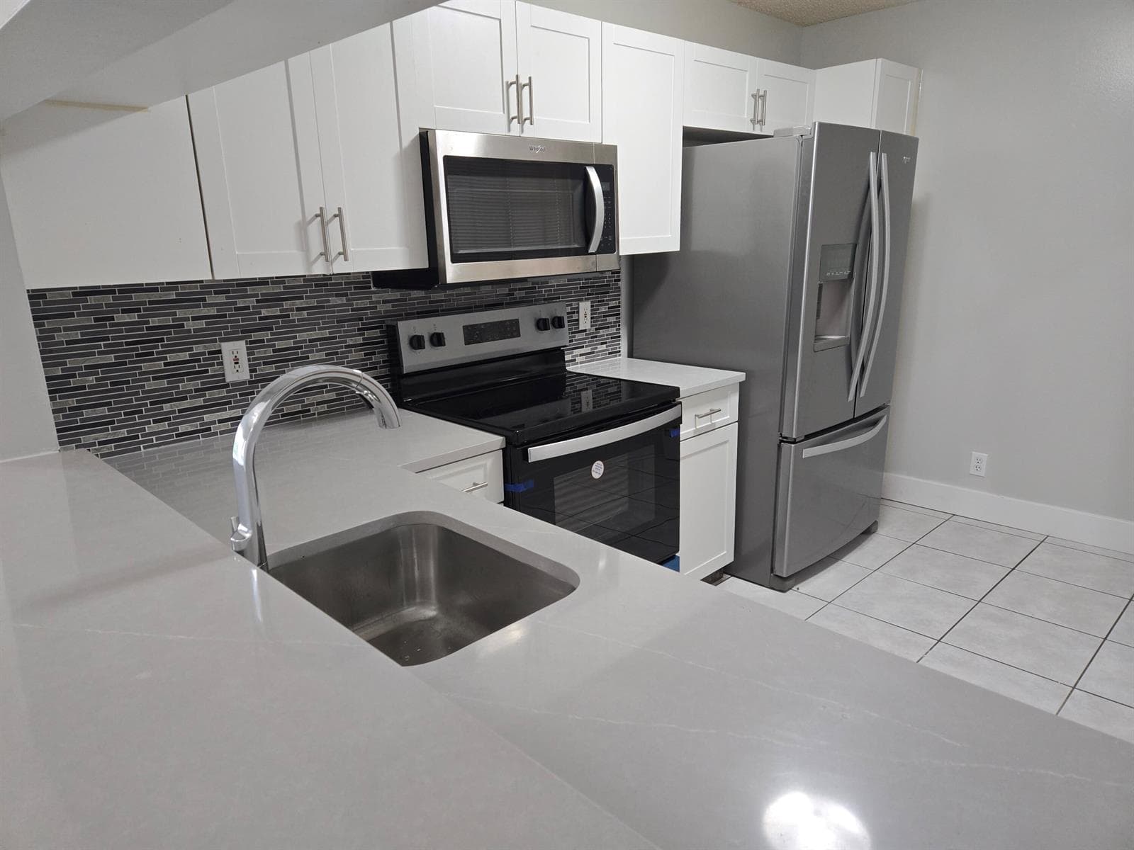 1861 SW 116TH Way, Miramar FL 33025 photo 2