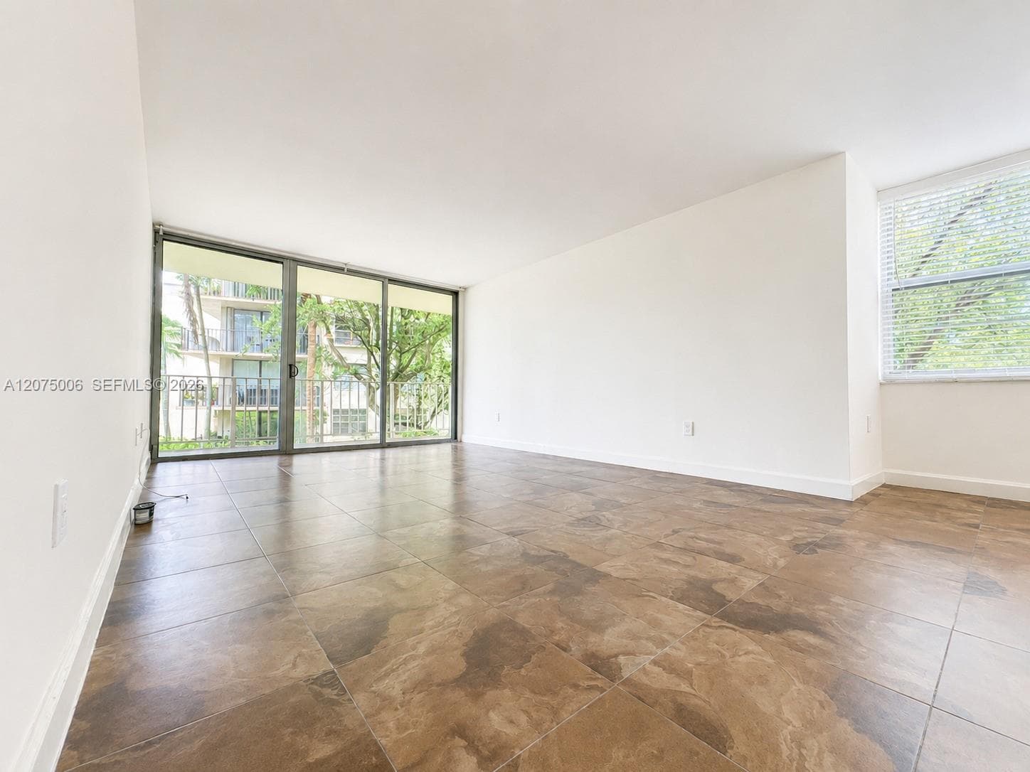 13100 SW 92nd Ave # 212, Miami FL 33176 photo 2