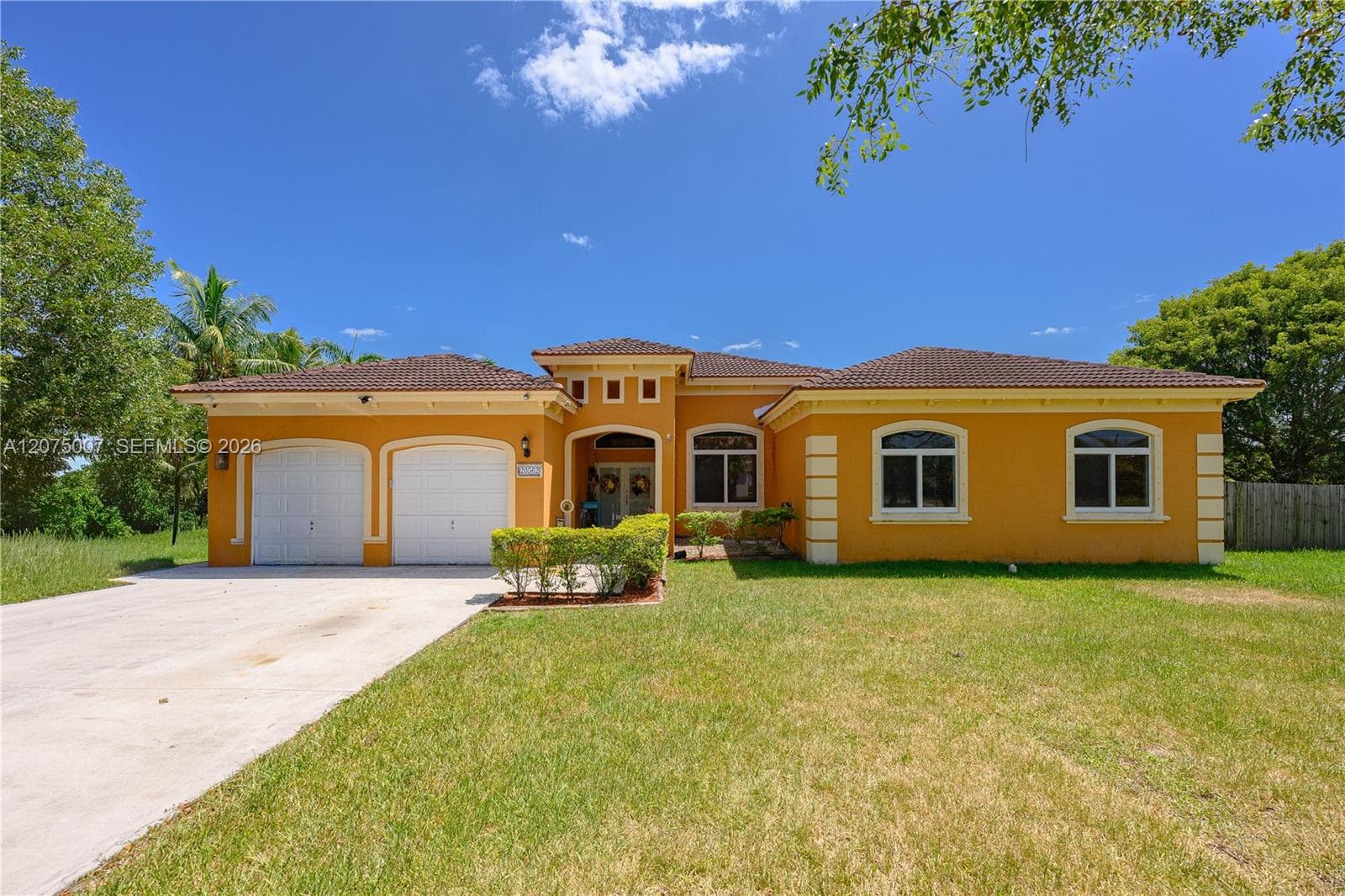 20562 SW 324 st, Homestead FL 33030 photo 2