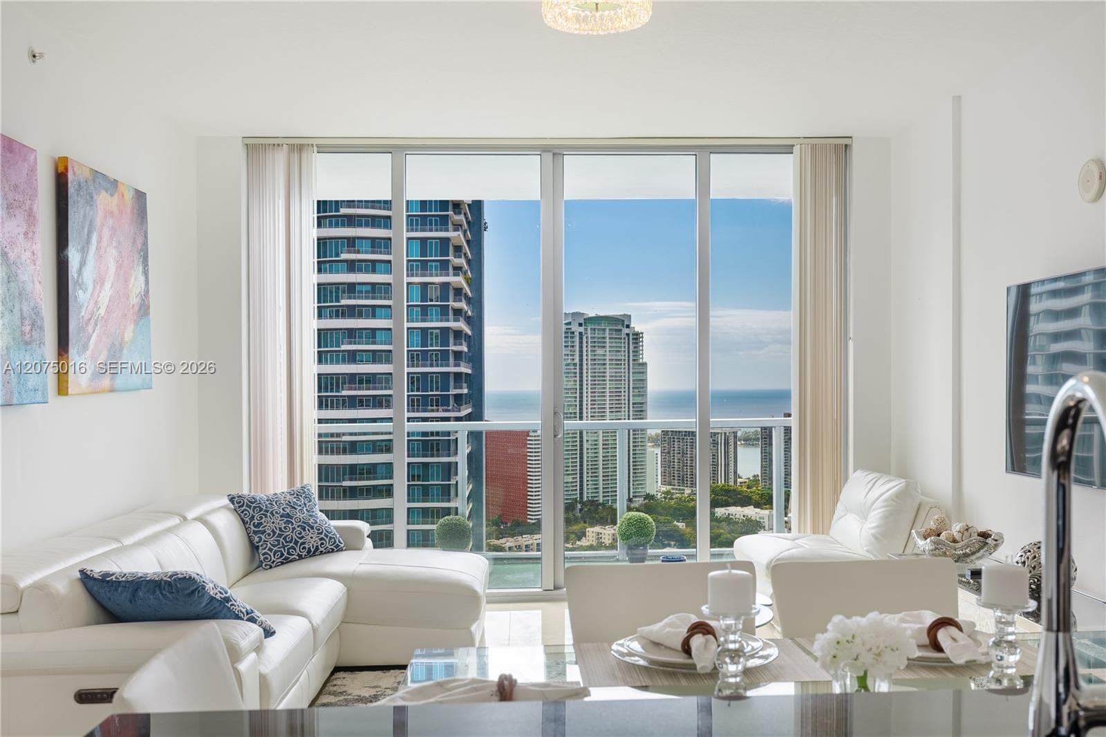 79 SW 12th St # 3704, Miami FL 33130