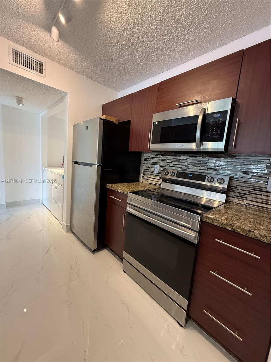 15781 SW 106th Ter # 104, Miami FL 33196 photo 5