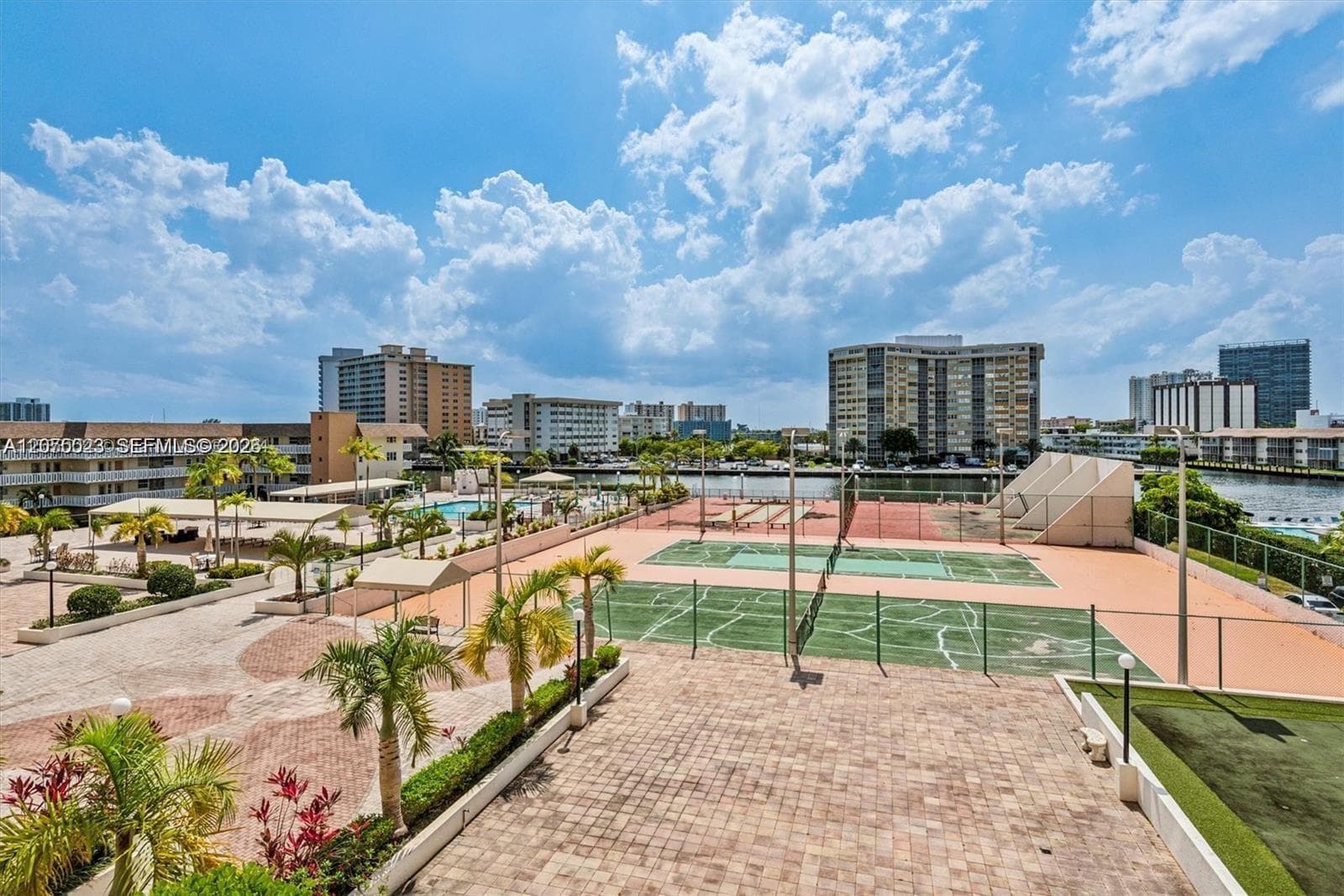 1865 S Ocean Dr # 2D, Hallandale Beach FL 33009 photo 3