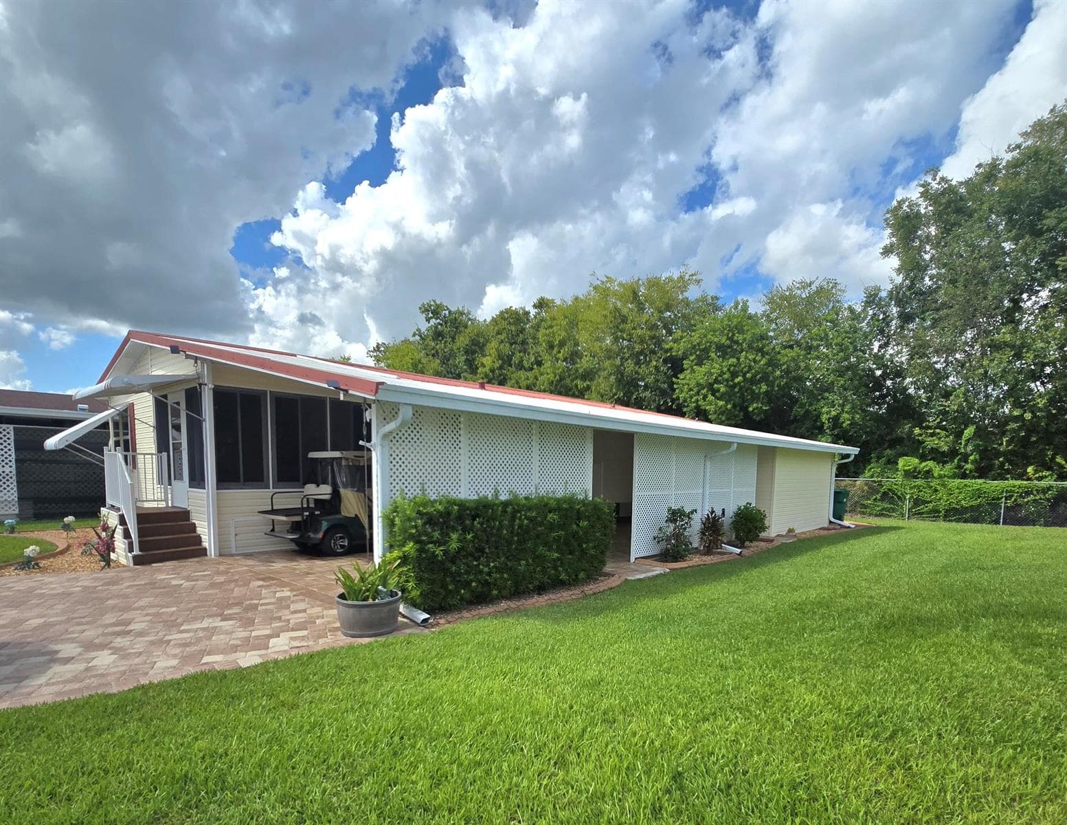 1613 SW 35TH Circle, Okeechobee FL 34974 photo 2