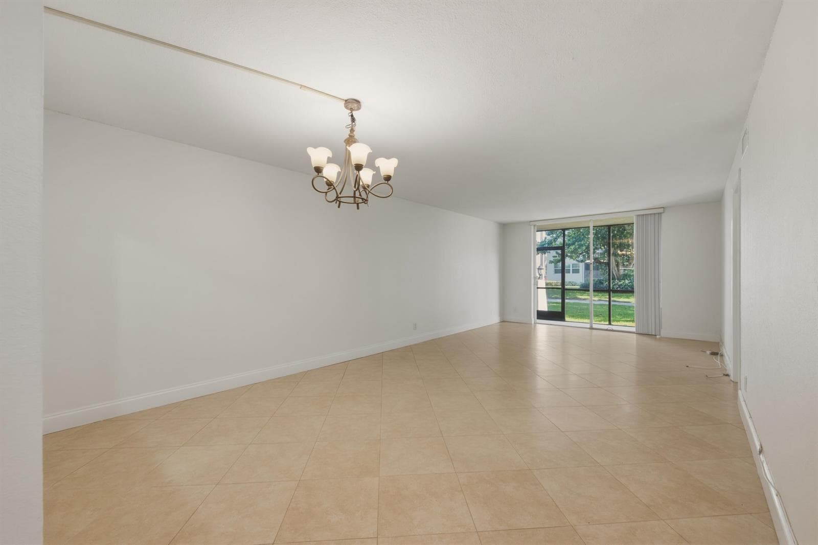 681 S Hollybrook Drive # 109, Pembroke Pines FL 33025 photo 3