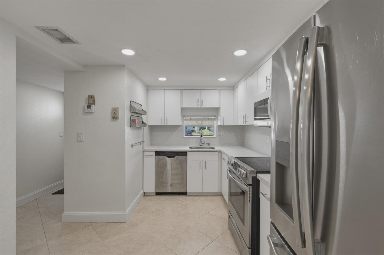 681 S Hollybrook Drive # 109, Pembroke Pines FL 33025
