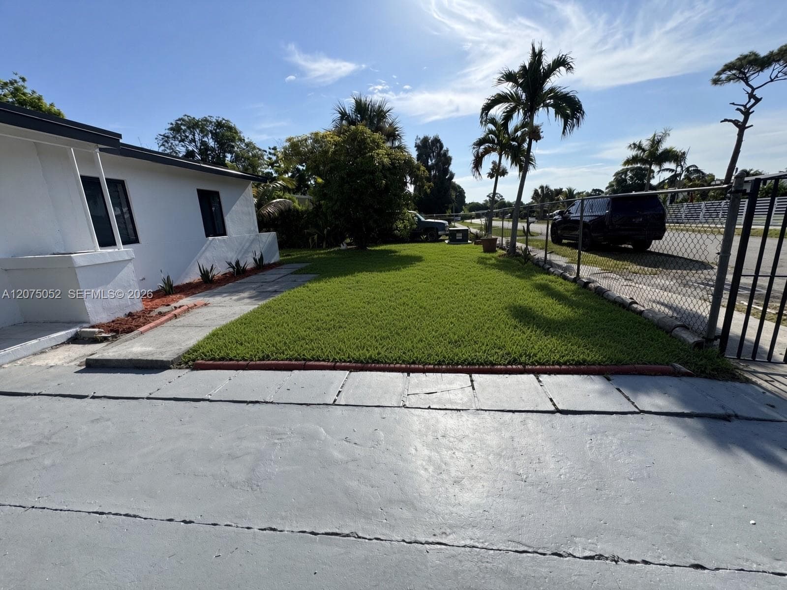 1119 NW 11th Ct, Fort Lauderdale FL 33311 photo 3