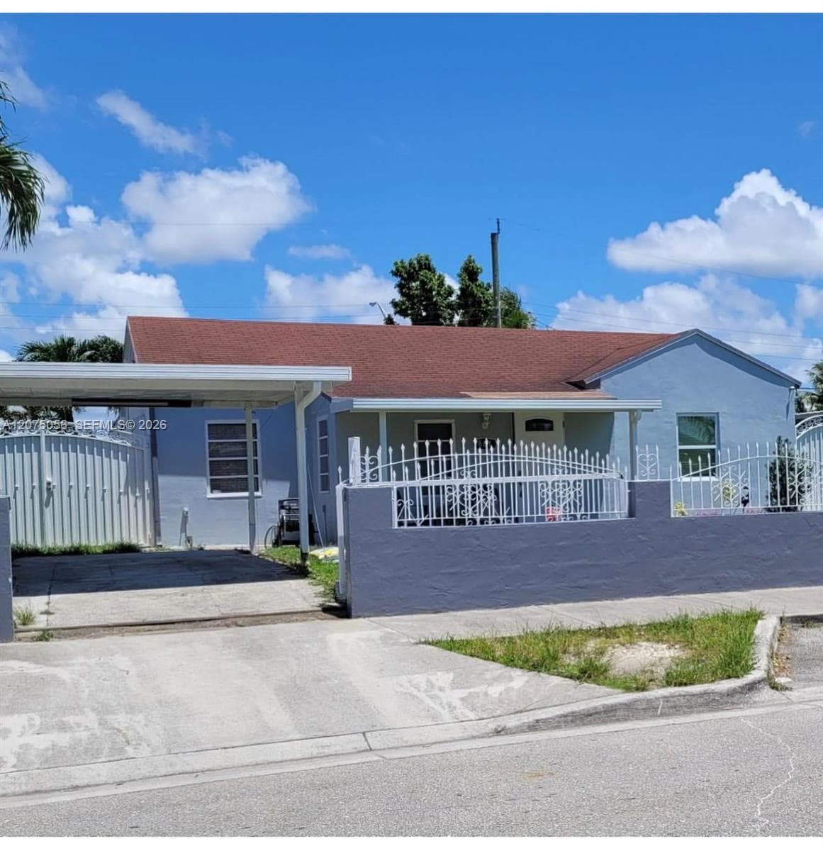 861 NE 1st Pl, Hialeah FL 33010