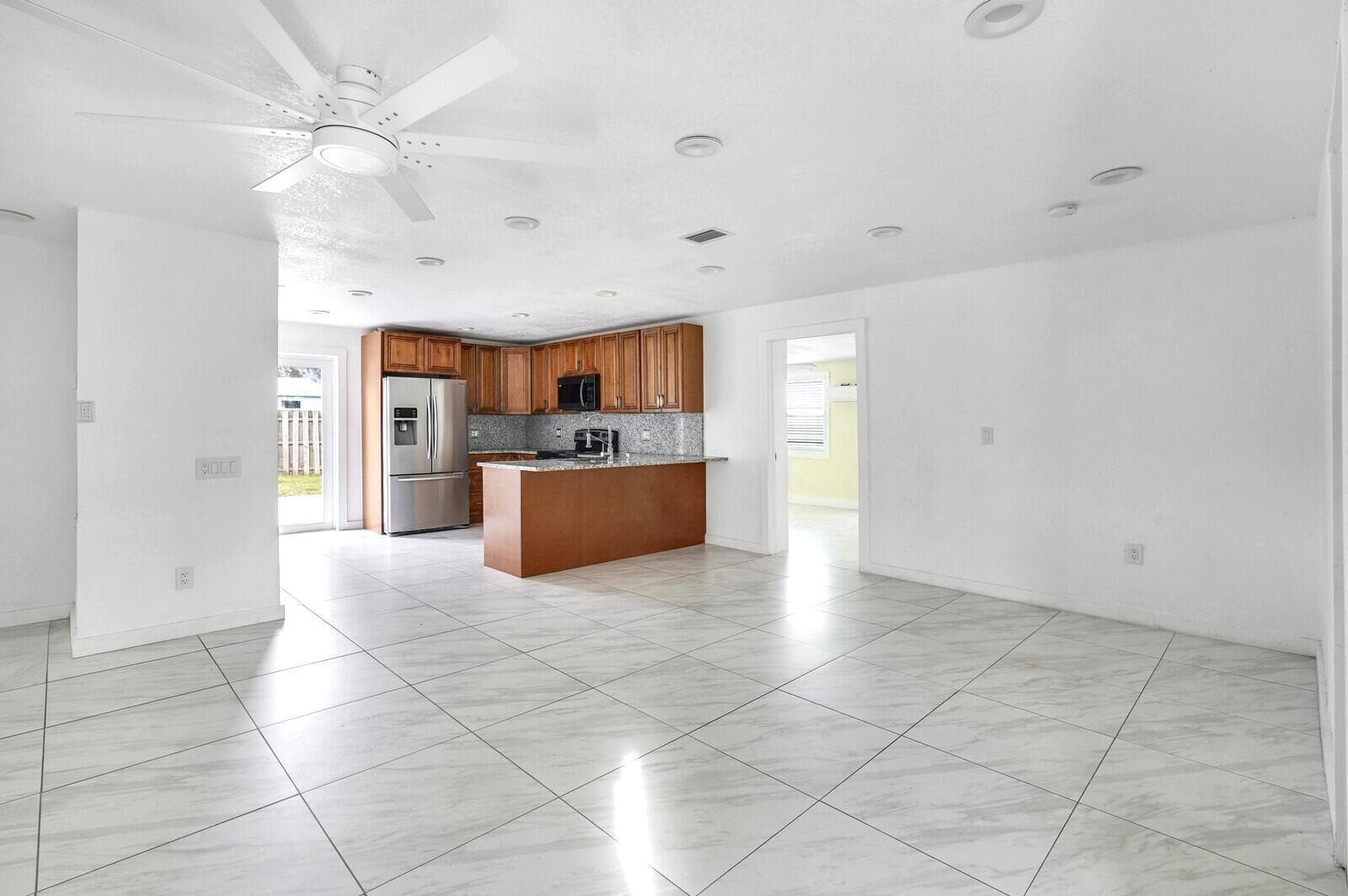 4389 BELLEWOOD Street, Palm Beach Gardens FL 33410 photo 3